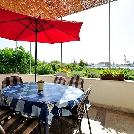 House Ivica Tatil Evi