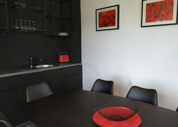 House Ivica * 트로기르