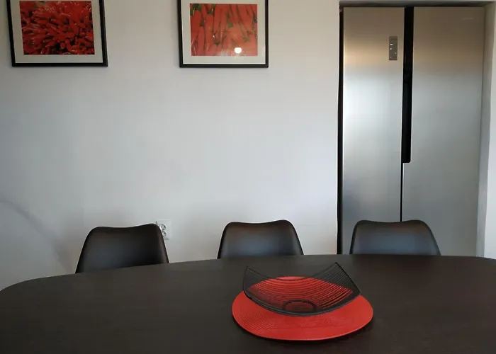 House Ivica 펜션 *