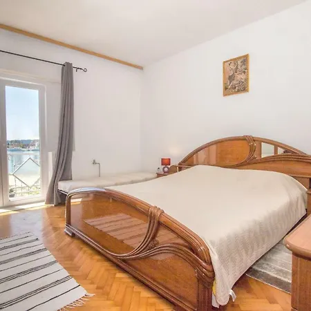 Feriehus House Ivica
